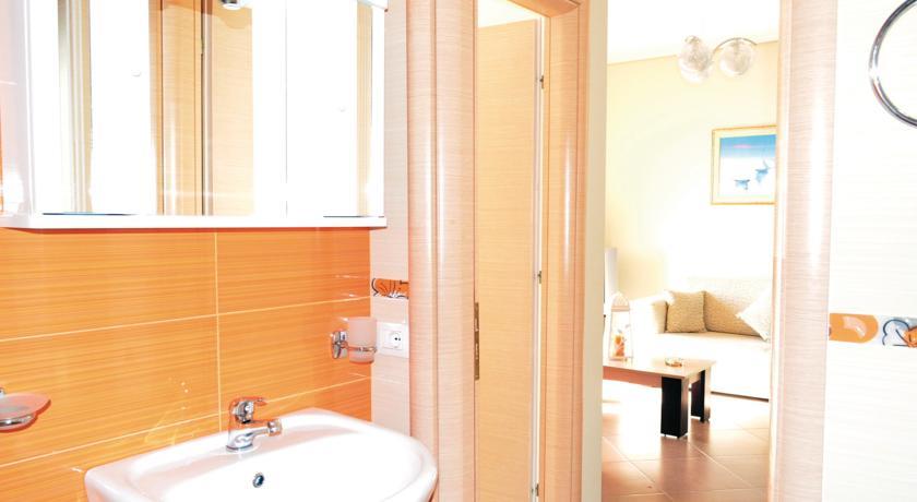 Apartment HR-9701 Sarande 57
