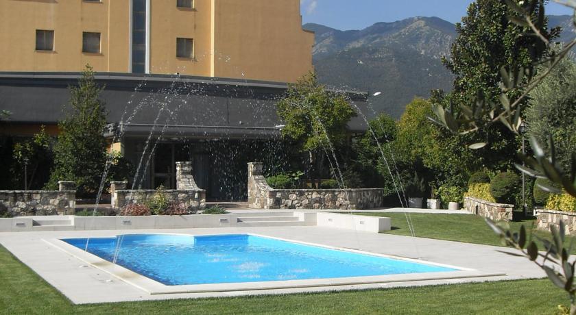 Отель Hotel Bompiani