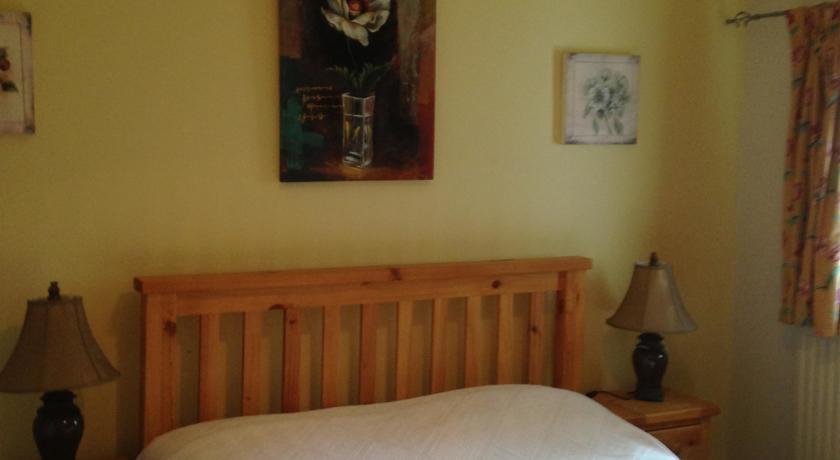 Мини-отель The Old School B&B