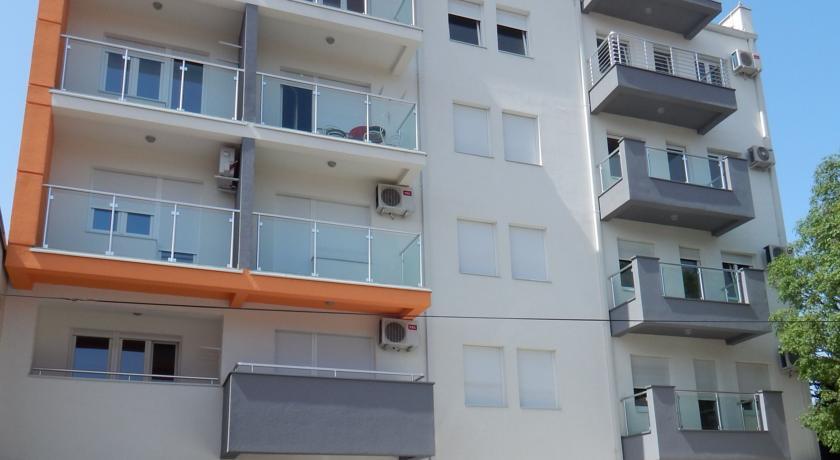 Апартаменты Apartments Center KG
