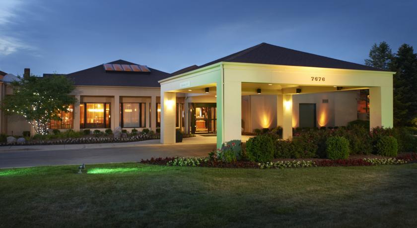 Отель Courtyard Rockford IL