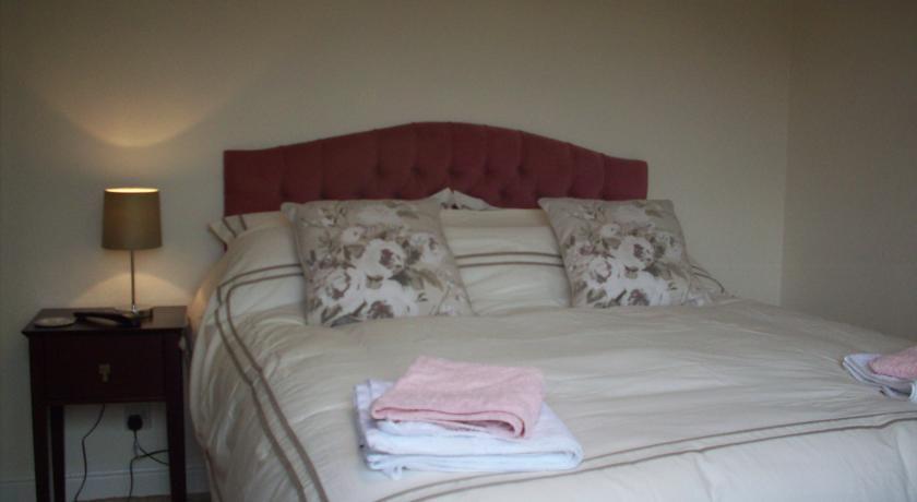 Мини-отель B&B Meadow View Bentwitchen