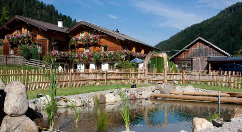 Отель Gasthof Pesbichl