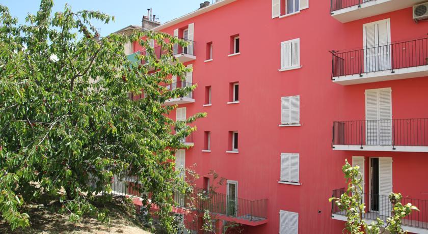 Отель Hôtel Sampiero Corso