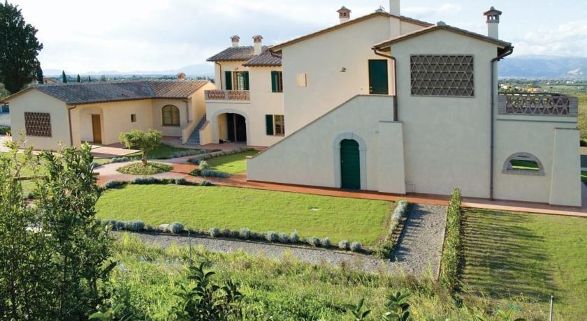 Апартаменты Holiday home Cerreto Guidi FI 55