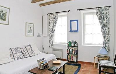 Апартаменты Holiday home Courleon O-916