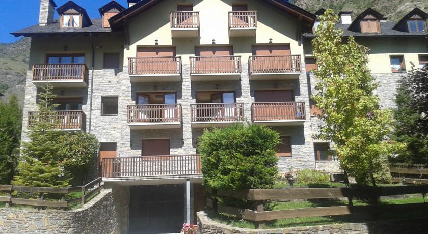 Апартаменты Apartaments Espot