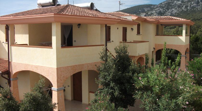 Мини-отель Bed & Breakfast Goloritze