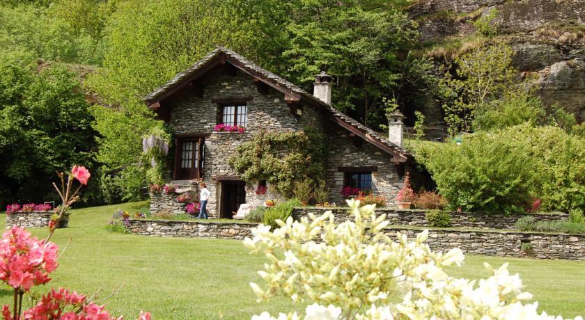 Отель Chalet Le Primule
