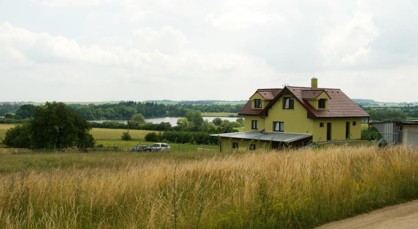 Отель Chata U Vyhlídky