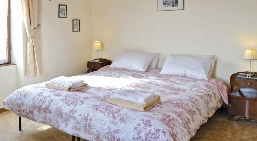 Апартаменты Holiday home D Rue St Gery N-816