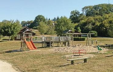 Апартаменты Holiday home Gimouille WX-1403