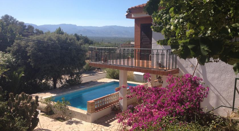 Апартаменты Country house Godall