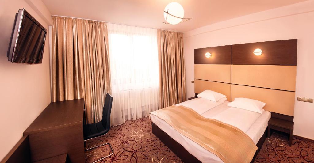 Hotel Bliss