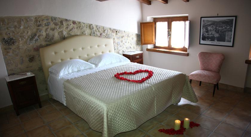 Мини-отель B&B Valle degli Ulivi Vallecorsa