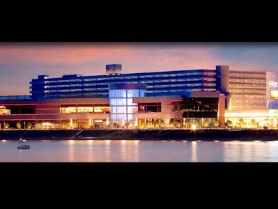 Отель Hampton Inn & Suites Pittsburgh Downtown