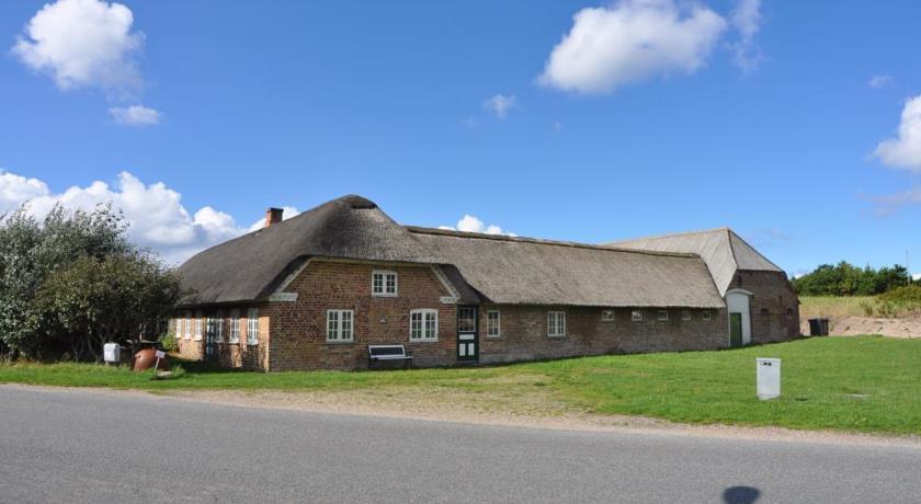 Апартаменты Holiday home Ulfborg 61