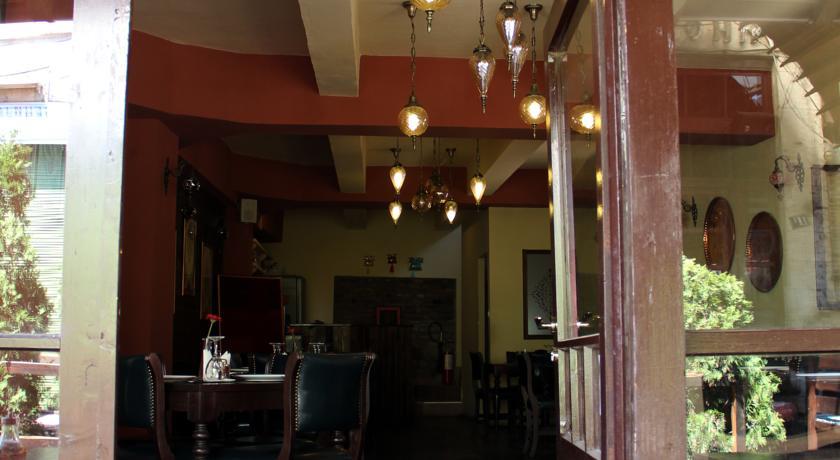 Nargile Hostel