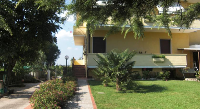 Мини-отель B&B alla Magnolia