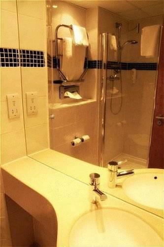 Отель Holiday Inn Express Nuneaton