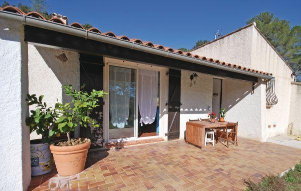 Апартаменты Holiday home Saint Savinien H-734