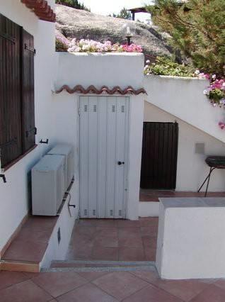 Апартаменты Mistral Villa