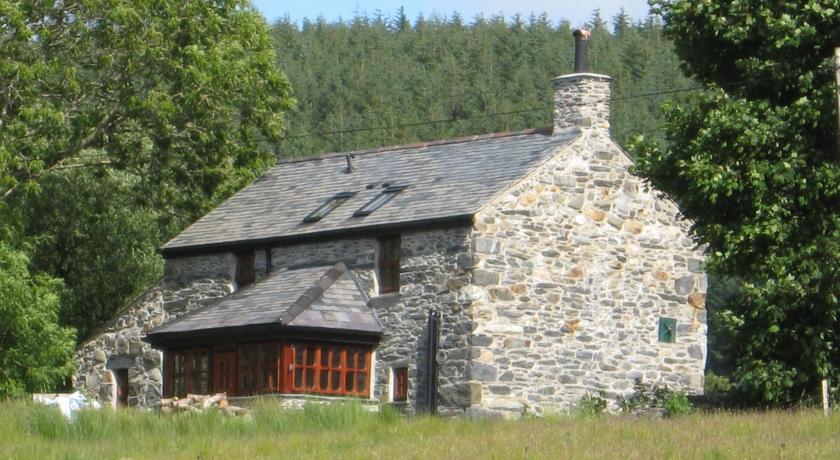Апартаменты Holiday home Bron-Nant