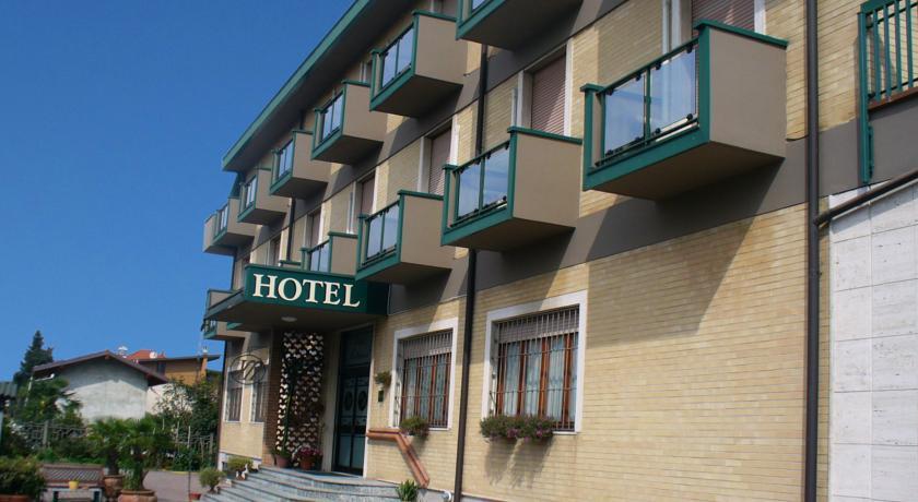 Отель Hotel Milanesi