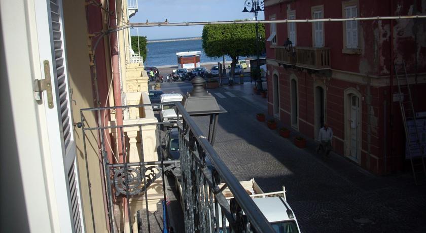 Апартаменты Historic Apartment in Sardinia