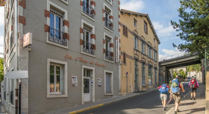 Хостел Gîte d'Etape des Capucins