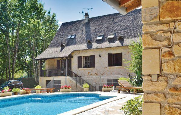 Апартаменты Holiday home Chancelade IJ-1683
