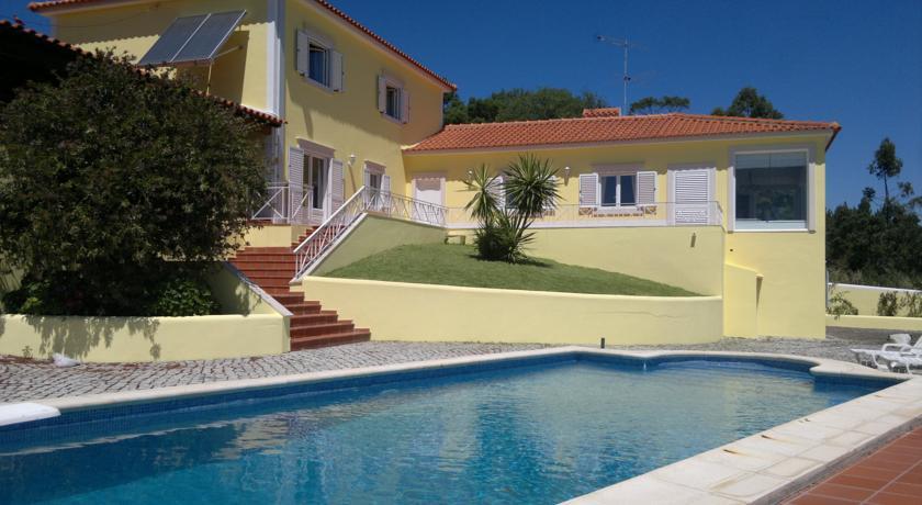Апартаменты Vacation home Casa de Paredinha