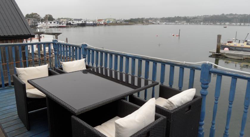 Апартаменты Houseboat Heyvon