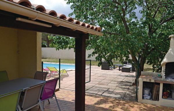 Апартаменты Holiday home Bassan KL-1253