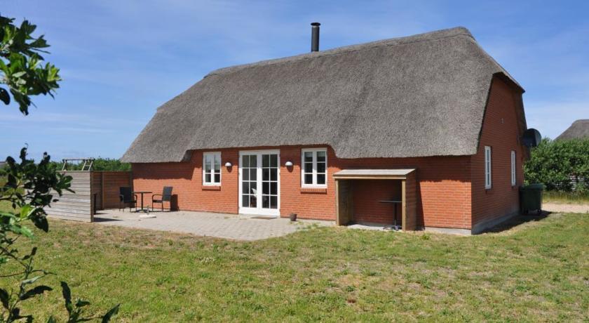 Апартаменты Holiday home DommersOvej 17 Vester Husby