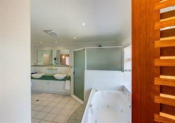 Отель Comfort Inn Marco Polo