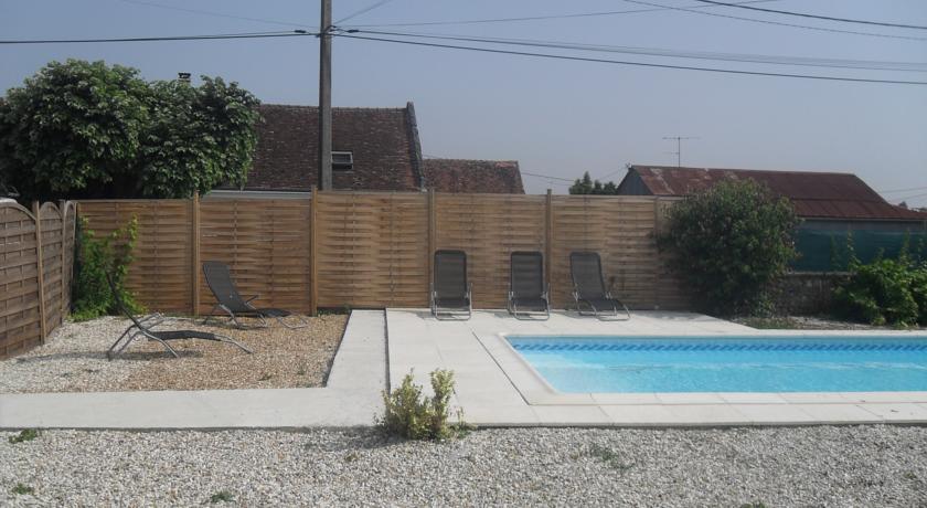 Апартаменты Gîte du Pernas