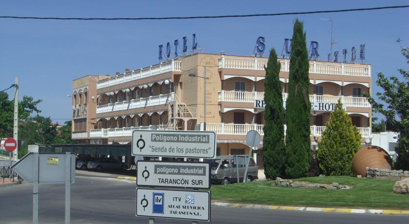 Отель Hotel Sur