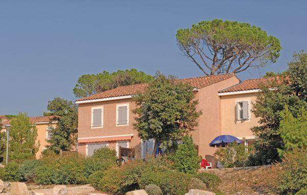 Апартаменты Holiday home Fontaines de Vaucluse H-770