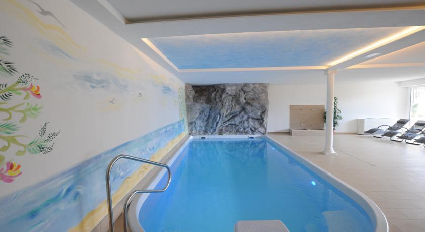 Апартаменты Pension/Ferienwohnungen Ortlerblick