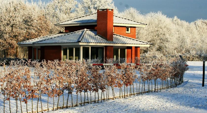 Апартаменты Bungalowpark t Heideveld