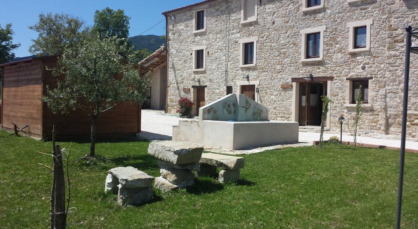 Отель Agriturismo Dai Du Bourdei
