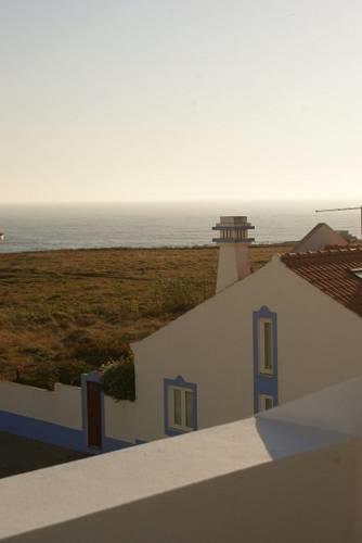 Апартаменты Apartamentos Surf Milfontes