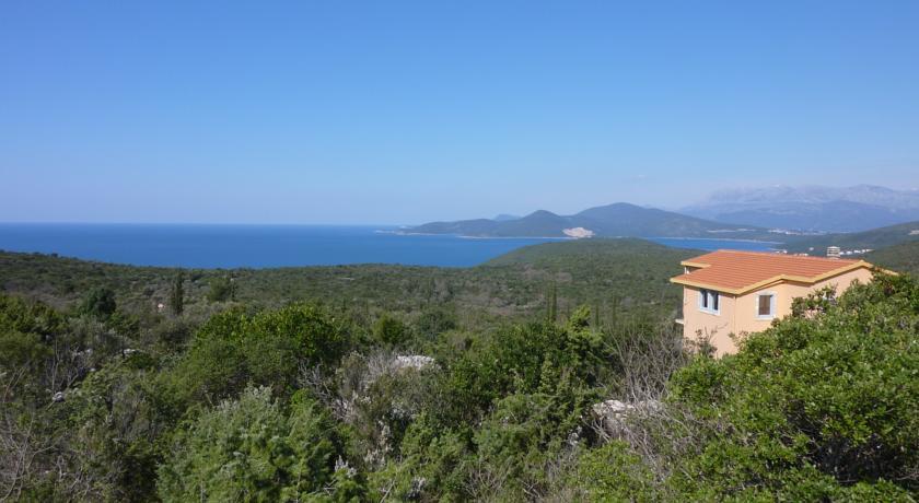 Апартаменты Holiday Home Glavaticici