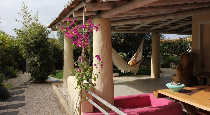 Вилла Cozy Family Villa by the Beach