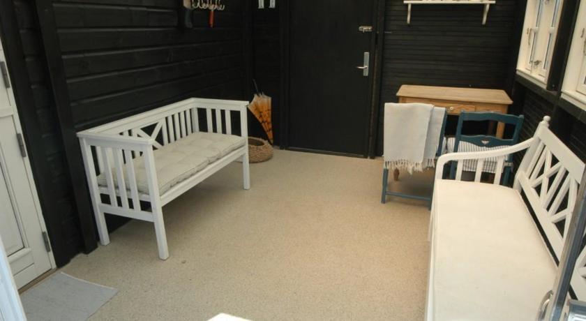 Апартаменты Holiday home Bjerghuse 60