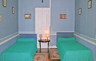 Апартаменты Holiday home St Lyphard L-715