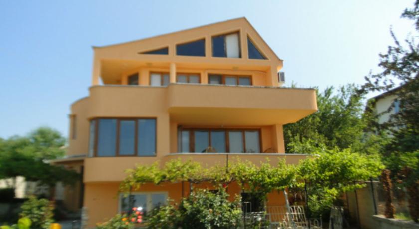 Seaview Villa