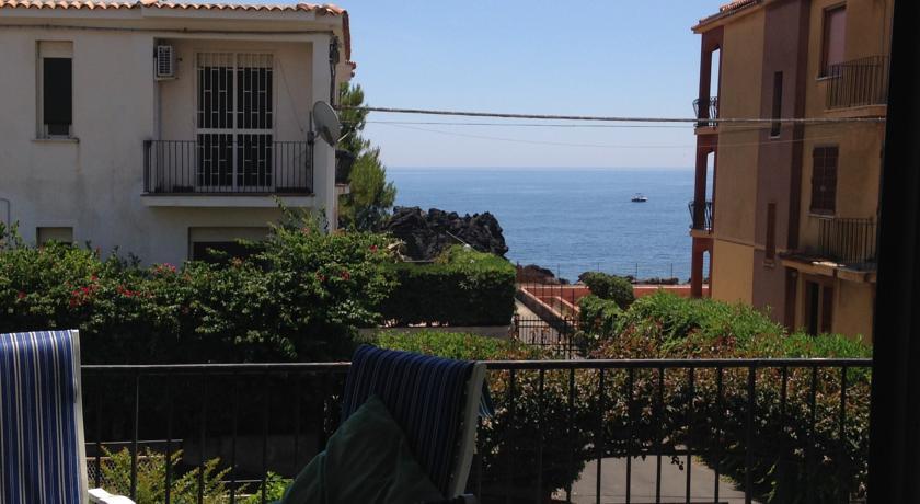 Апартаменты Blue House Stazzo Italy