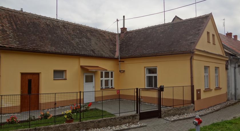 Апартаменты Rodinný domek se zahradou